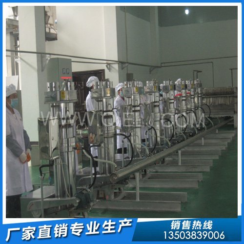 想買榨油機(jī)設(shè)備 歡迎到實力廠家企鵝機(jī)械(圖1)