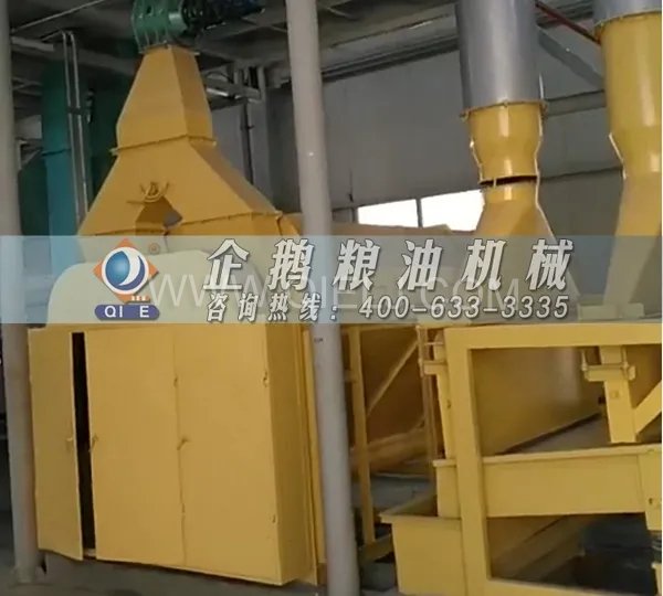 企鵝精煉設(shè)備品質(zhì)優(yōu)勝遠(yuǎn)銷國外，客戶贊不絕口多次回購(圖4)